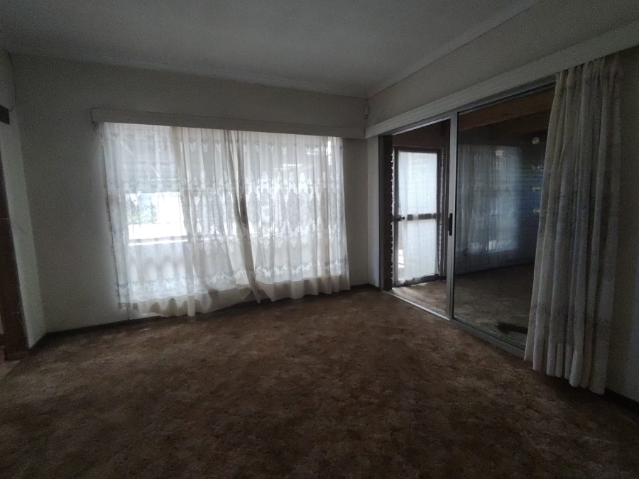 7 Bedroom Property for Sale in Fichardt Park Free State